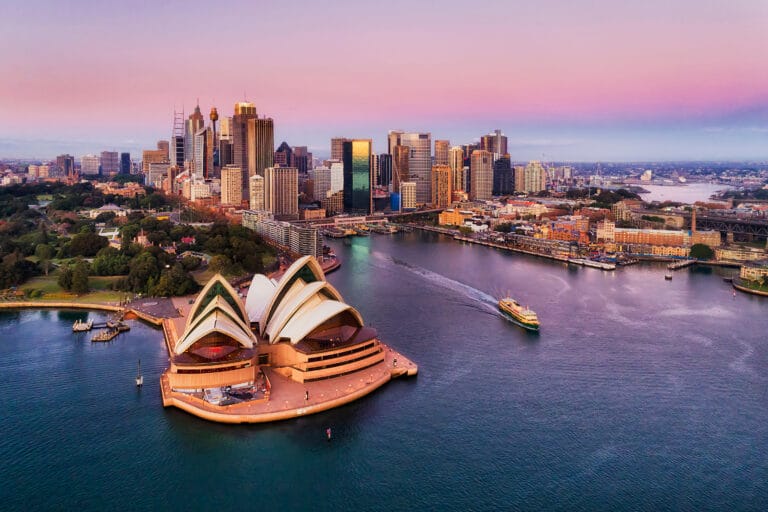 Australien: Kontrastreiches Traumziel  (TN032)