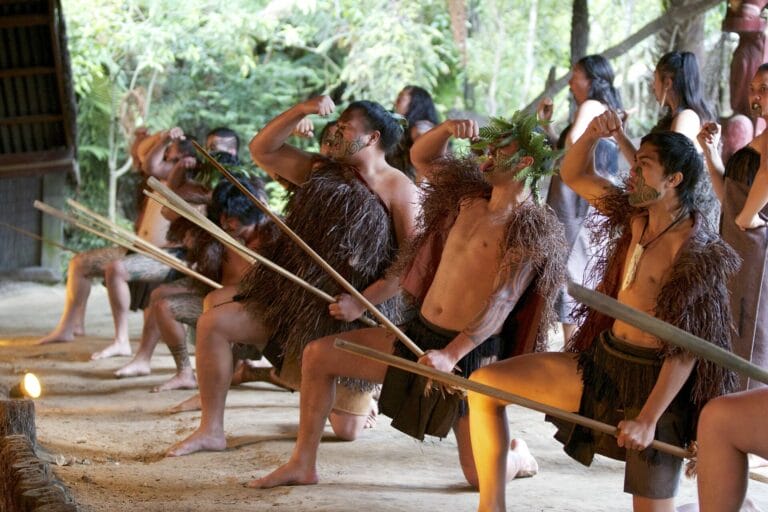Neuseeland: Ungezähmte Wildnis und reiche Kultur von Nord nach Süd (AI001)